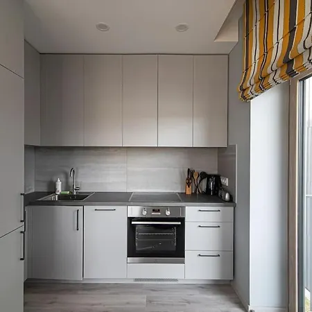 Stylish And Cosy 1-bedroom By Urban Rent Daire *